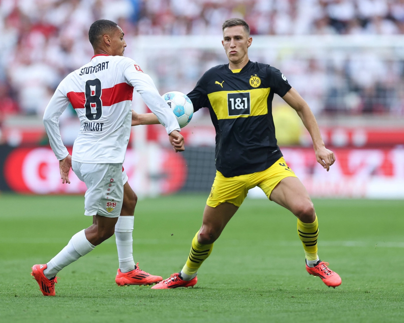 Soi kèo Stuttgart vs Dortmund - Vòng 28 Bundesliga